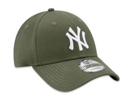 New York yankees - Olive White For Sale